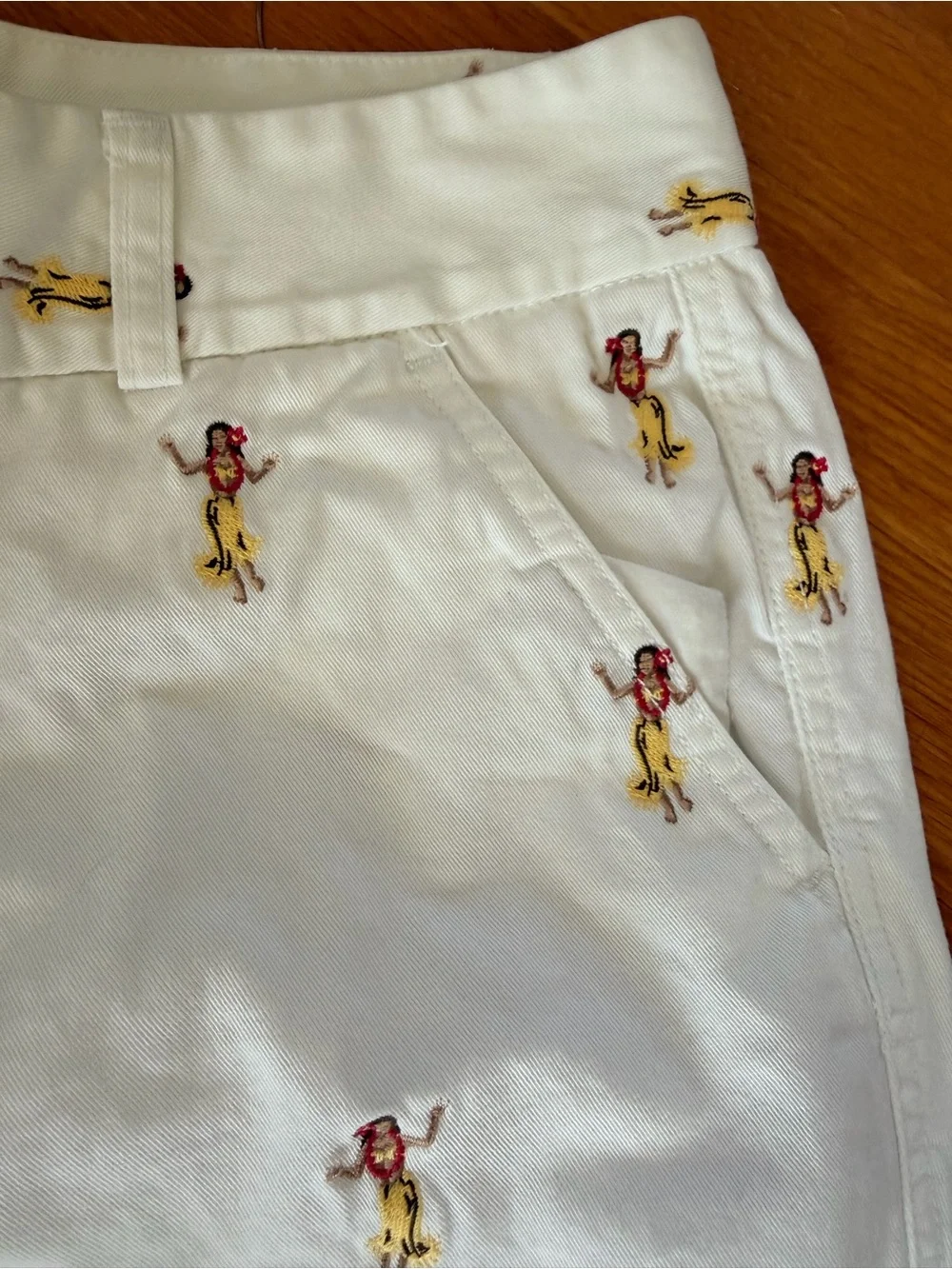 Vintage J.Crew Hawaiian Hula Dancer Embroidered Crop Pants White Cotton Size 6